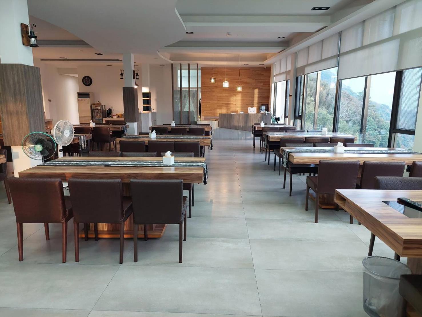 清境依山舞林民宿 Renai Extérieur photo